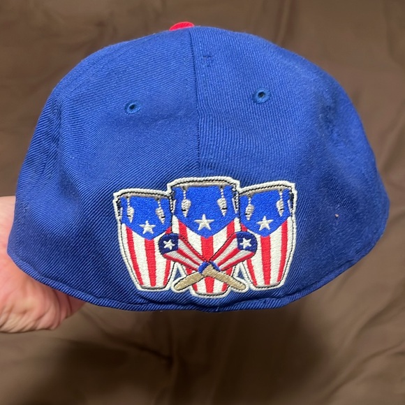 Hat - Picture 2 of 3